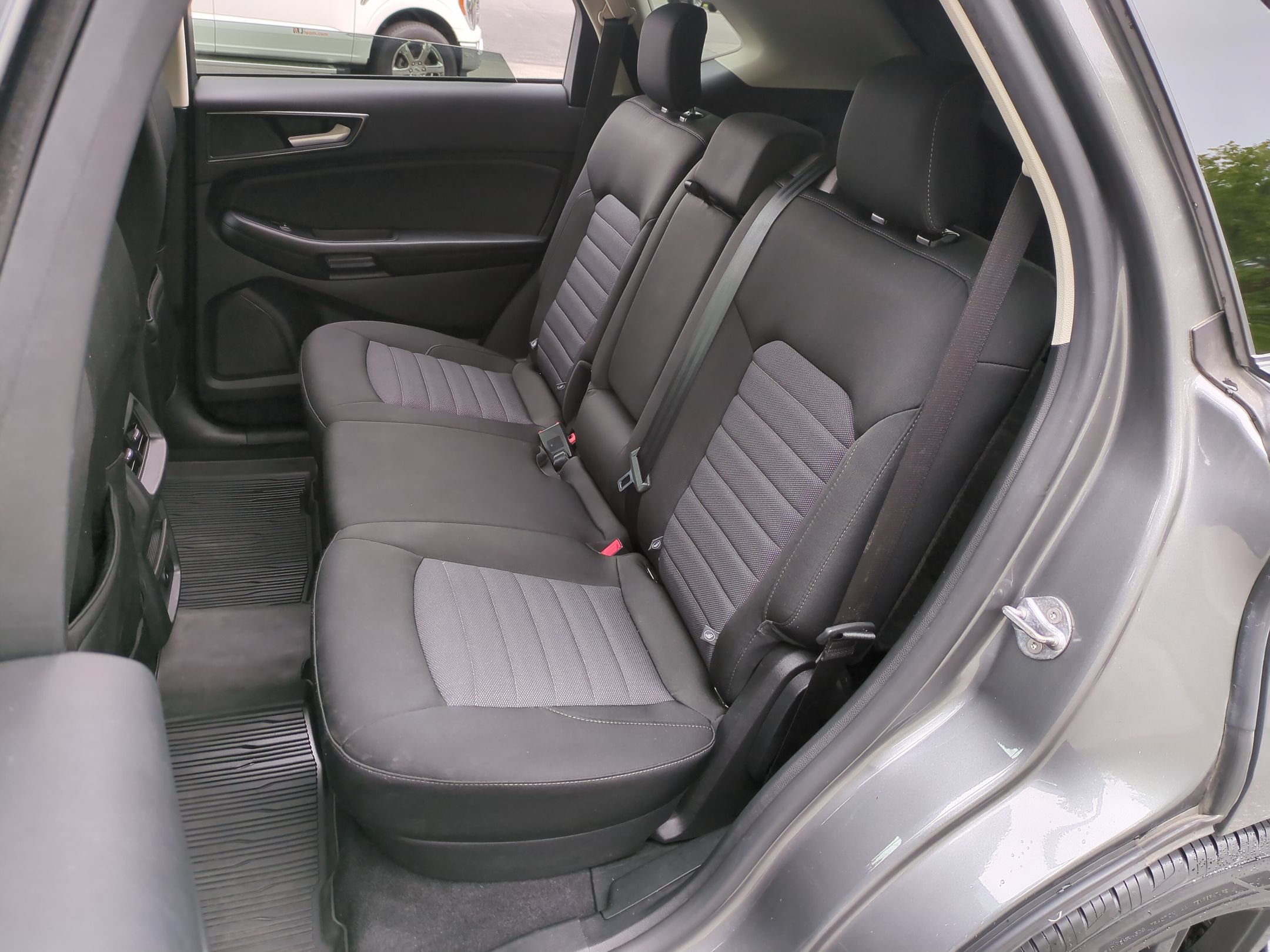 Certified 2024 Ford Edge SE w/ Black Appearance Package AWD/4WD image 22