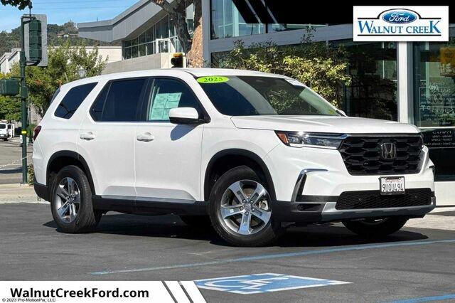 Used 2025 Honda Pilot EX-L image 1