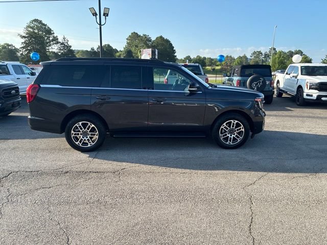 Certified 2025 Ford Expedition Active AWD/4WD image 16