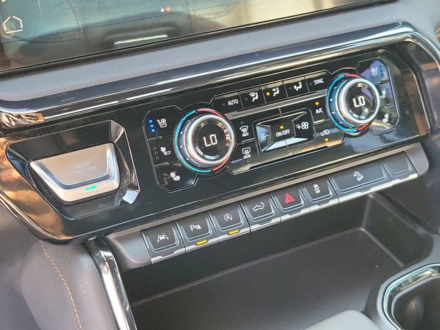 Used 2023 GMC Sierra 1500 AT4 w/ AT4 Premium Package image 29
