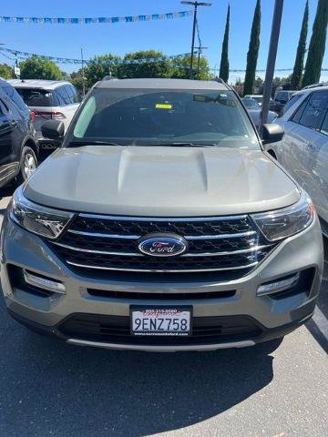 Certified 2020 Ford Explorer XLT w/ Equipment Group 202A AWD/4WD image 3