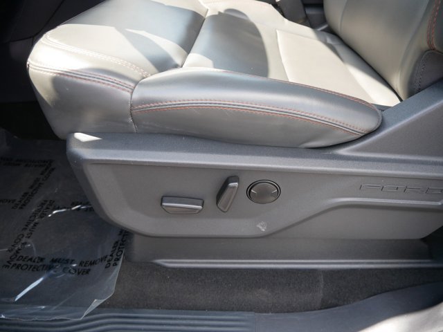 Certified 2025 Ford Expedition Active AWD/4WD image 8