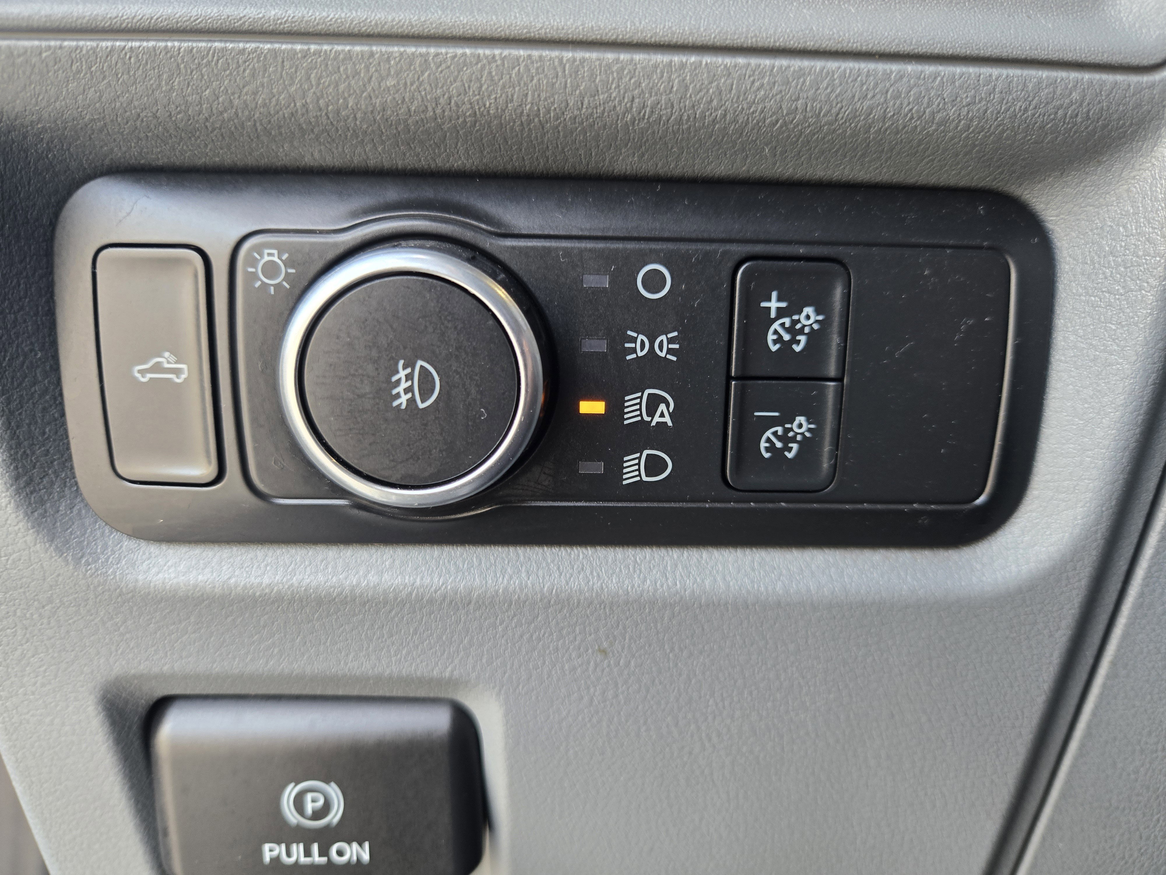 Certified 2022 Ford F150 XLT w/ Equipment Group 301A Mid image 16