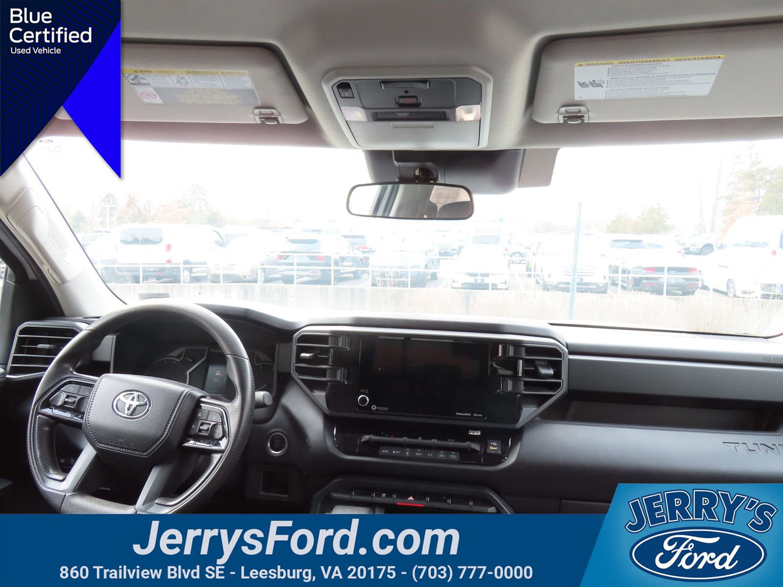 Used 2024 Toyota Tundra SR w/ SR Tow Package image 11