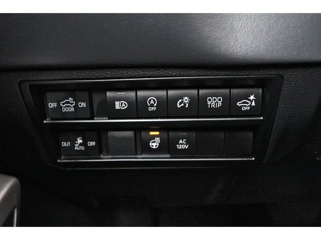 Used 2023 Toyota Tundra Platinum AWD/4WD image 21
