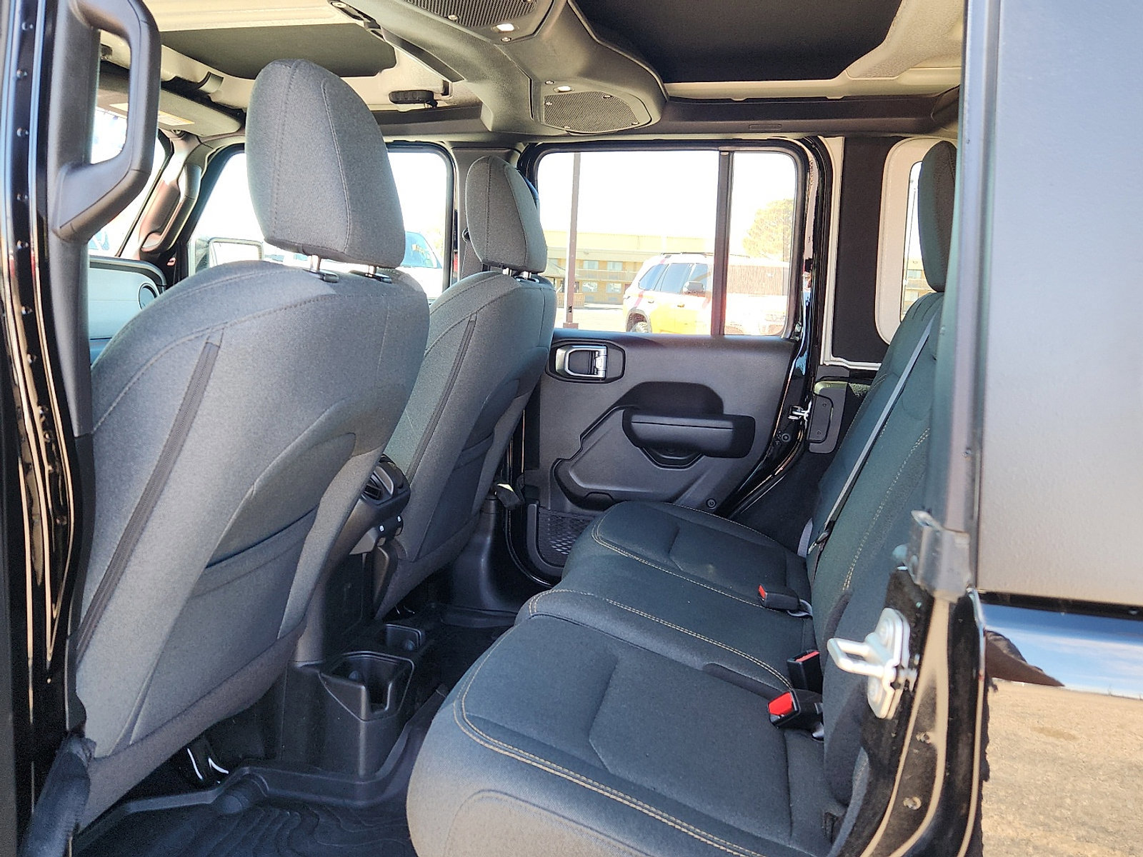 Used 2024 Jeep Wrangler Unlimited Sport image 9