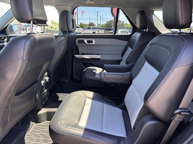 Certified 2023 Ford Explorer XLT w/ Equipment Group 202A RWD image 12
