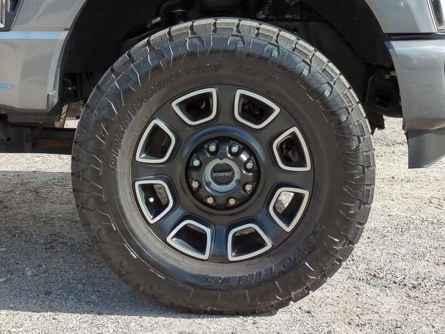 Certified 2024 Ford F250 Platinum w/ FX4 Off-Road Package image 11