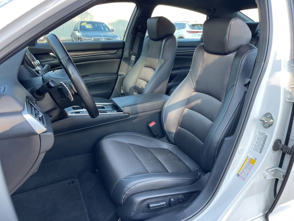 Used 2020 Honda Accord Sport image 19