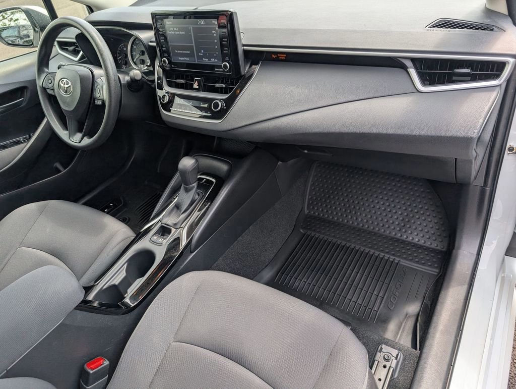 Used 2022 Toyota Corolla LE w/ LE Premium Package FWD image 21