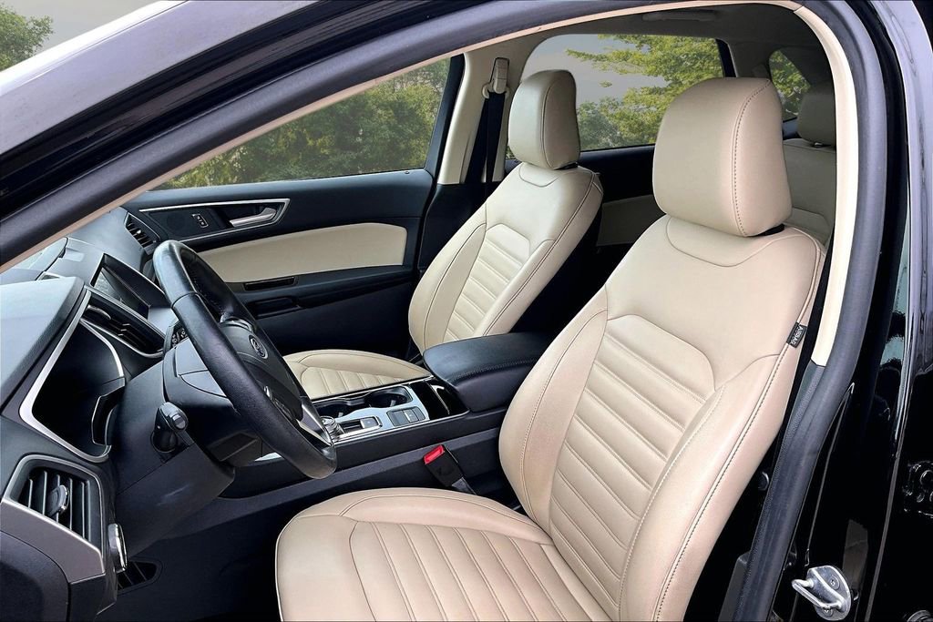Certified 2020 Ford Edge SEL FWD image 24