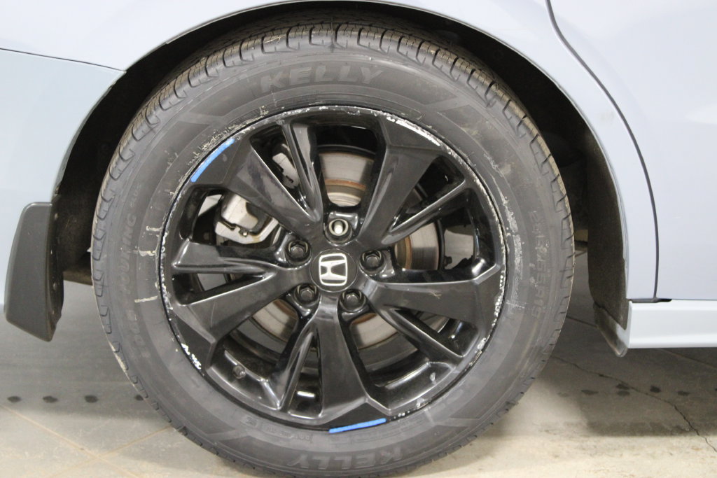 Used 2023 Honda Odyssey Sport image 14
