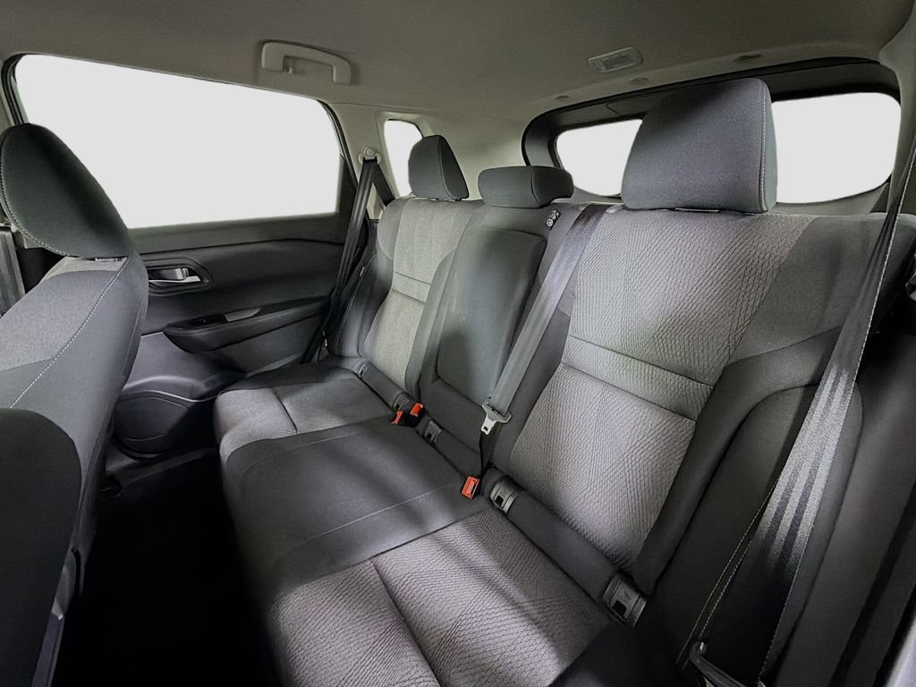 Used 2025 Nissan Rogue SV FWD image 23