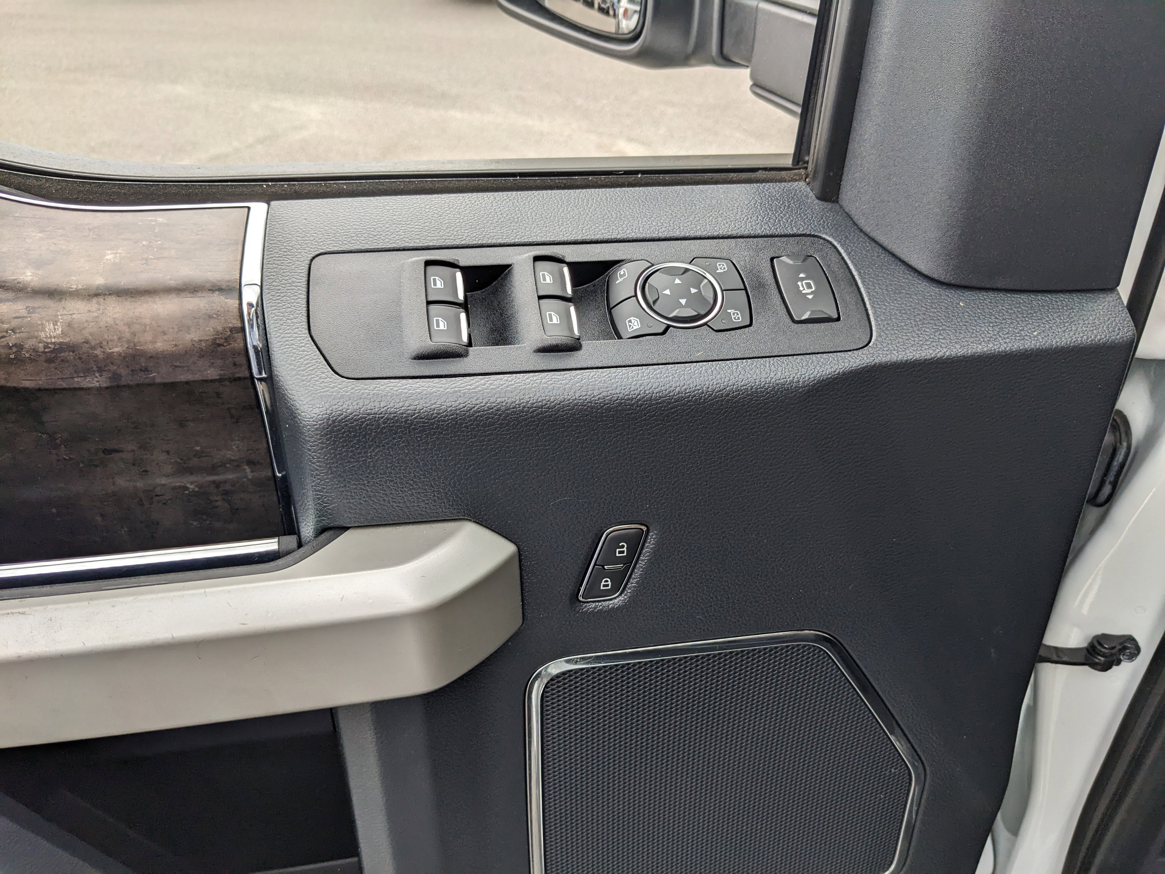 Certified 2022 Ford F250 Lariat image 19