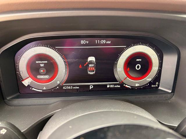 Used 2023 Nissan Rogue Platinum w/ Platinum Premium Package FWD image 17