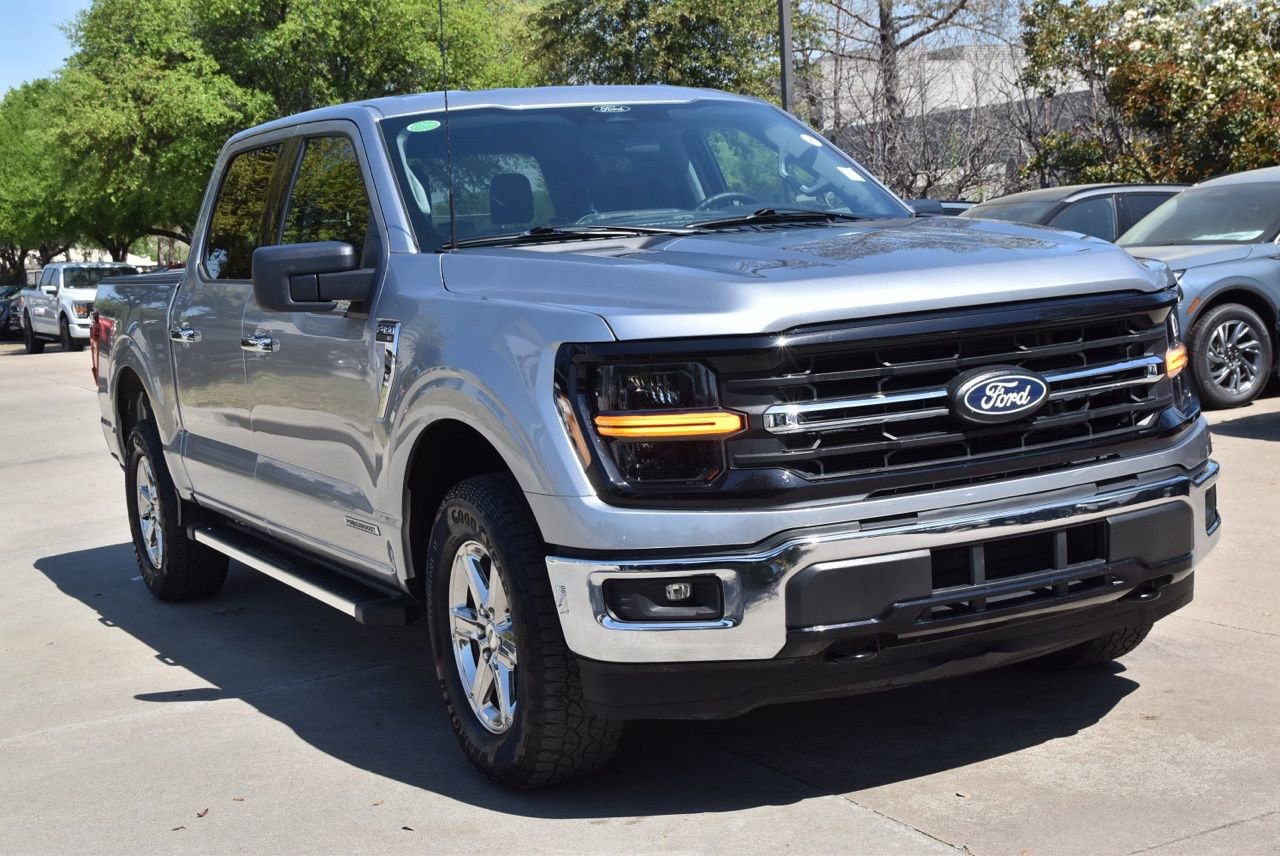 Certified 2025 Ford F150 XLT w/ Equipment Group 301A Standard image 11