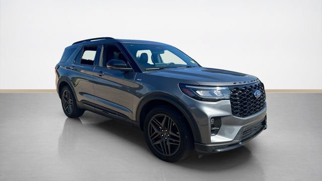 Certified 2025 Ford Explorer ST-Line w/ Premium Package