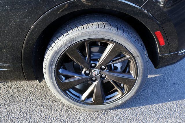 Used 2023 Buick Envision Preferred w/ Sport Touring Package image 18
