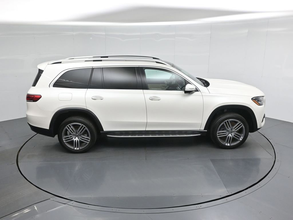 Used 2021 Mercedes-Benz GLS 450 4MATIC image 42