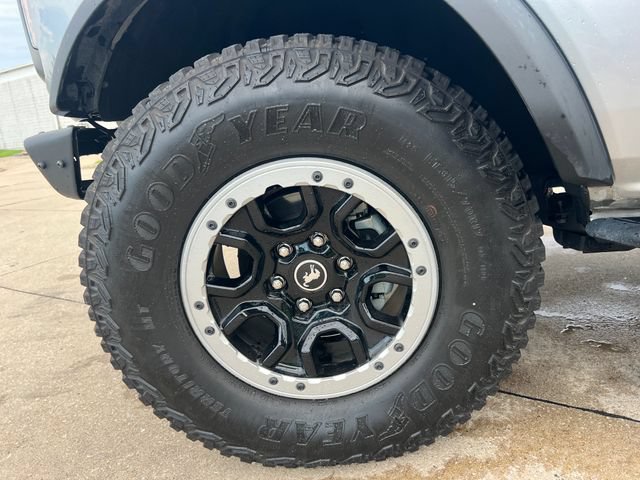 Certified 2023 Ford Bronco Badlands w/ Sasquatch Package AWD/4WD image 18