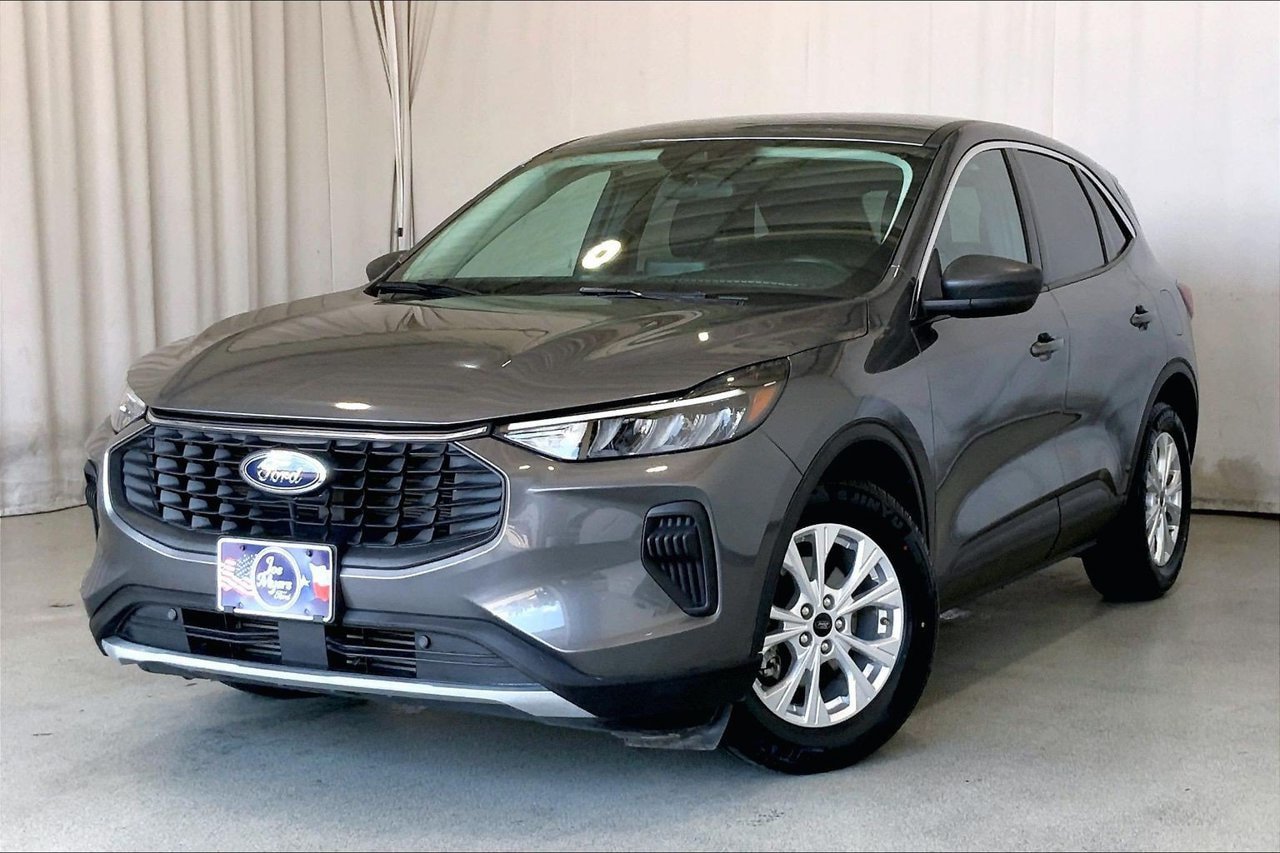 Certified 2024 Ford Escape Active FWD image 11