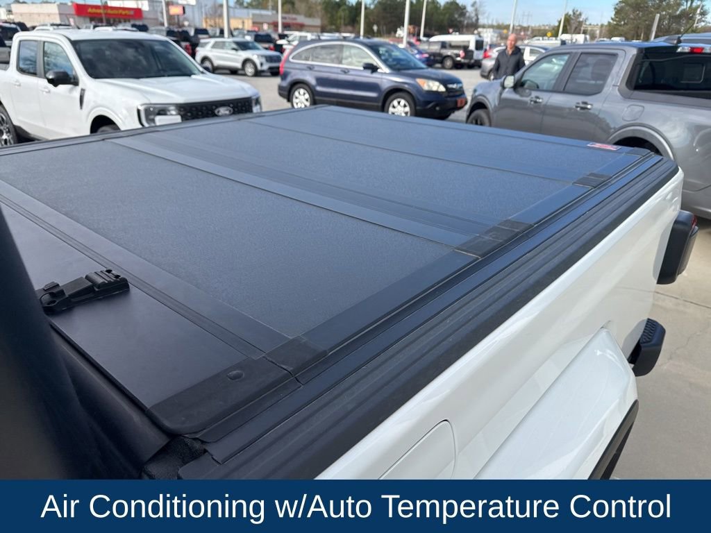 Used 2024 Jeep Gladiator Sport image 26