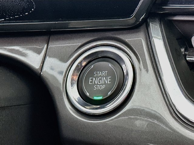 Used 2025 Chevrolet Trax ACTIV w/ Driver Confidence Package FWD image 19