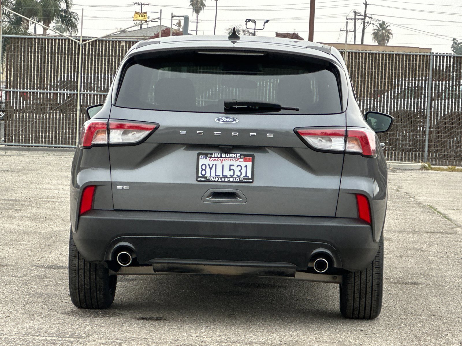 Certified 2022 Ford Escape SE w/ SE Sport Appearance Package image 4