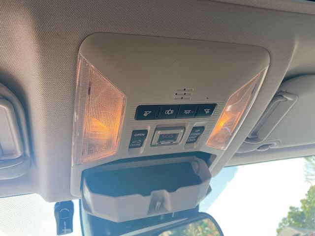 Used 2019 Toyota RAV4 XLE w/ Convenience Package AWD/4WD image 25