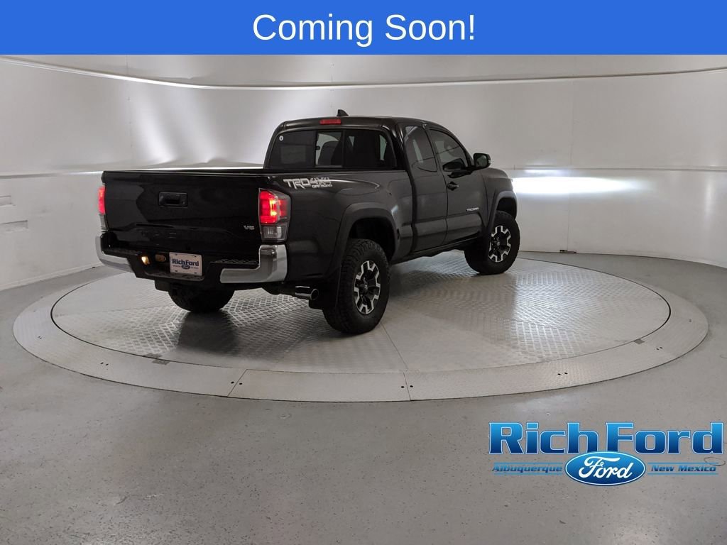 Used 2022 Toyota Tacoma TRD Off-Road image 6
