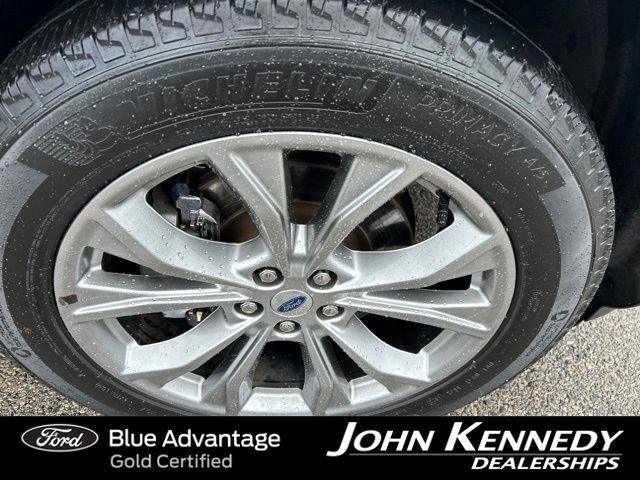 Certified 2023 Ford Explorer XLT w/ Equipment Group 202A AWD/4WD image 6