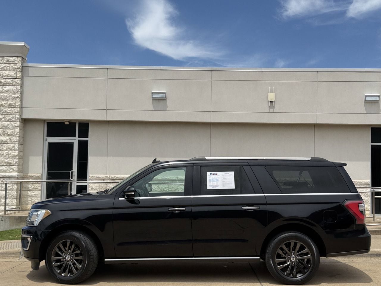 Certified 2020 Ford Expedition Max Limited w/ Equipment Group 301A RWD image 3