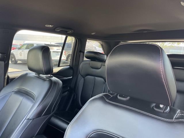 Used 2024 Jeep Grand Cherokee Limited AWD/4WD image 23