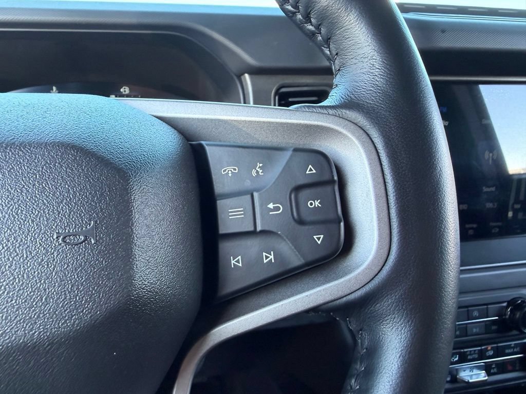 Certified 2025 Ford Bronco Badlands w/ Sasquatch Package AWD/4WD image 24
