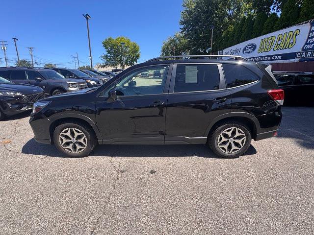 Used 2019 Subaru Forester Premium w/ All-Weather Package AWD/4WD image 2