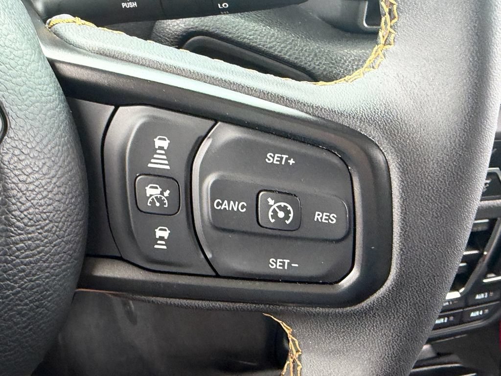 Used 2025 Jeep Wrangler Unlimited Sport AWD/4WD image 22