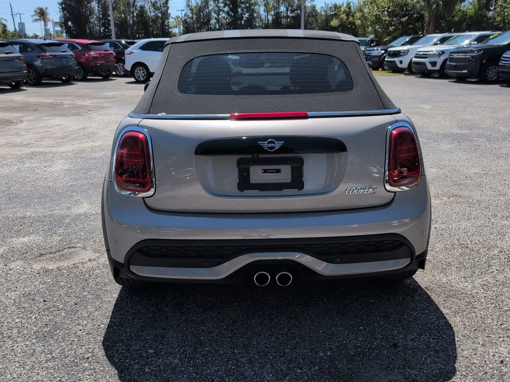 Used 2024 MINI Cooper S image 4
