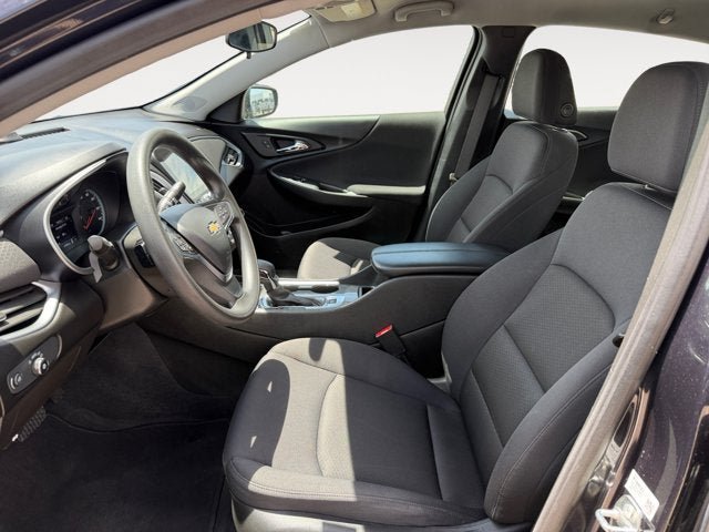 Used 2023 Chevrolet Malibu LT w/ Driver Confidence Package FWD image 9