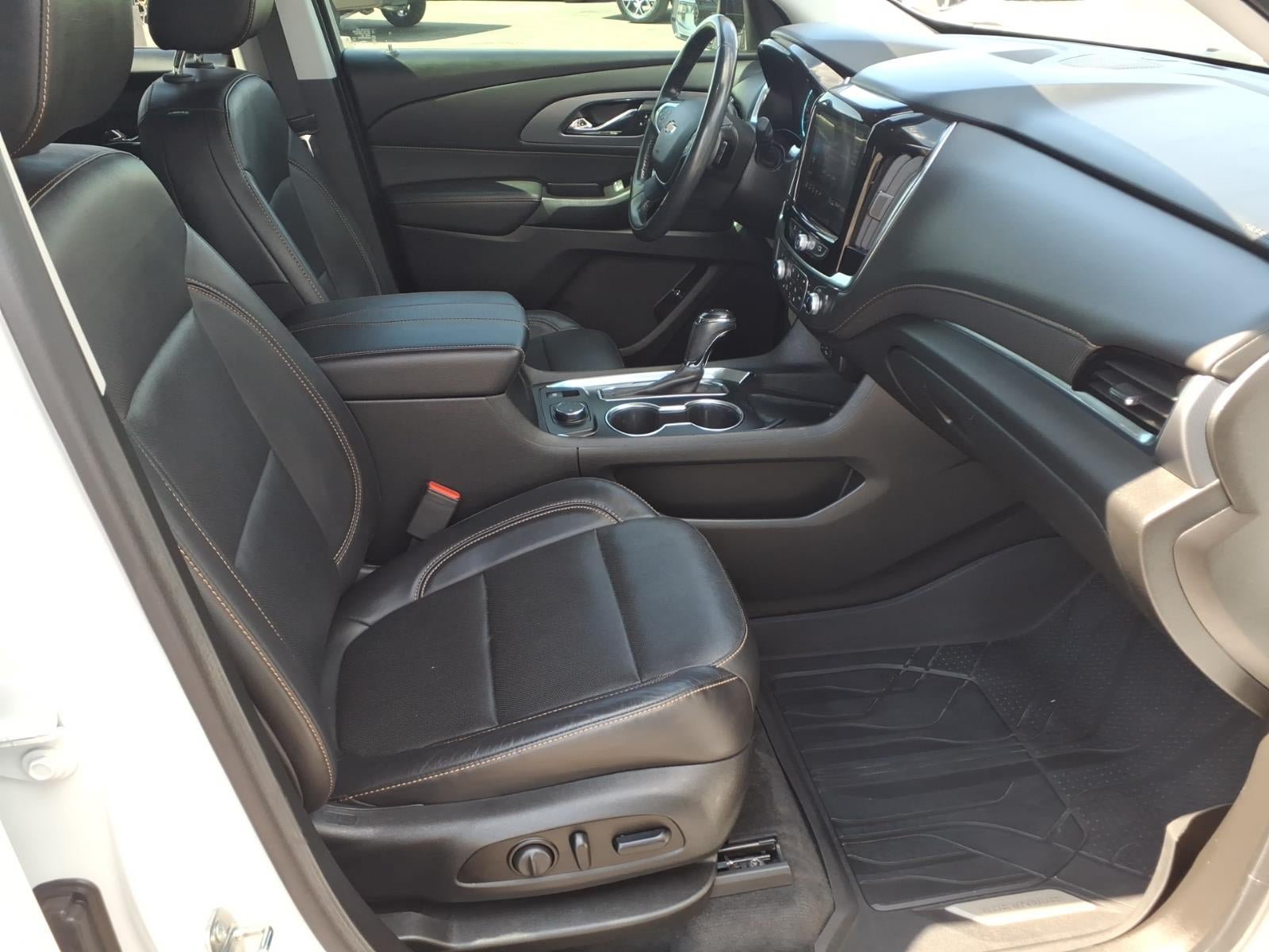 Used 2020 Chevrolet Traverse Premier w/ Redline Edition FWD image 11