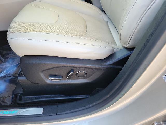 Certified 2018 Ford Edge Titanium w/ Equipment Group 301A image 22