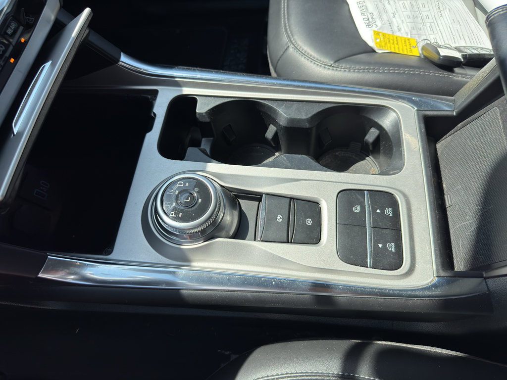 Certified 2023 Ford Explorer XLT w/ Equipment Group 202A RWD image 16