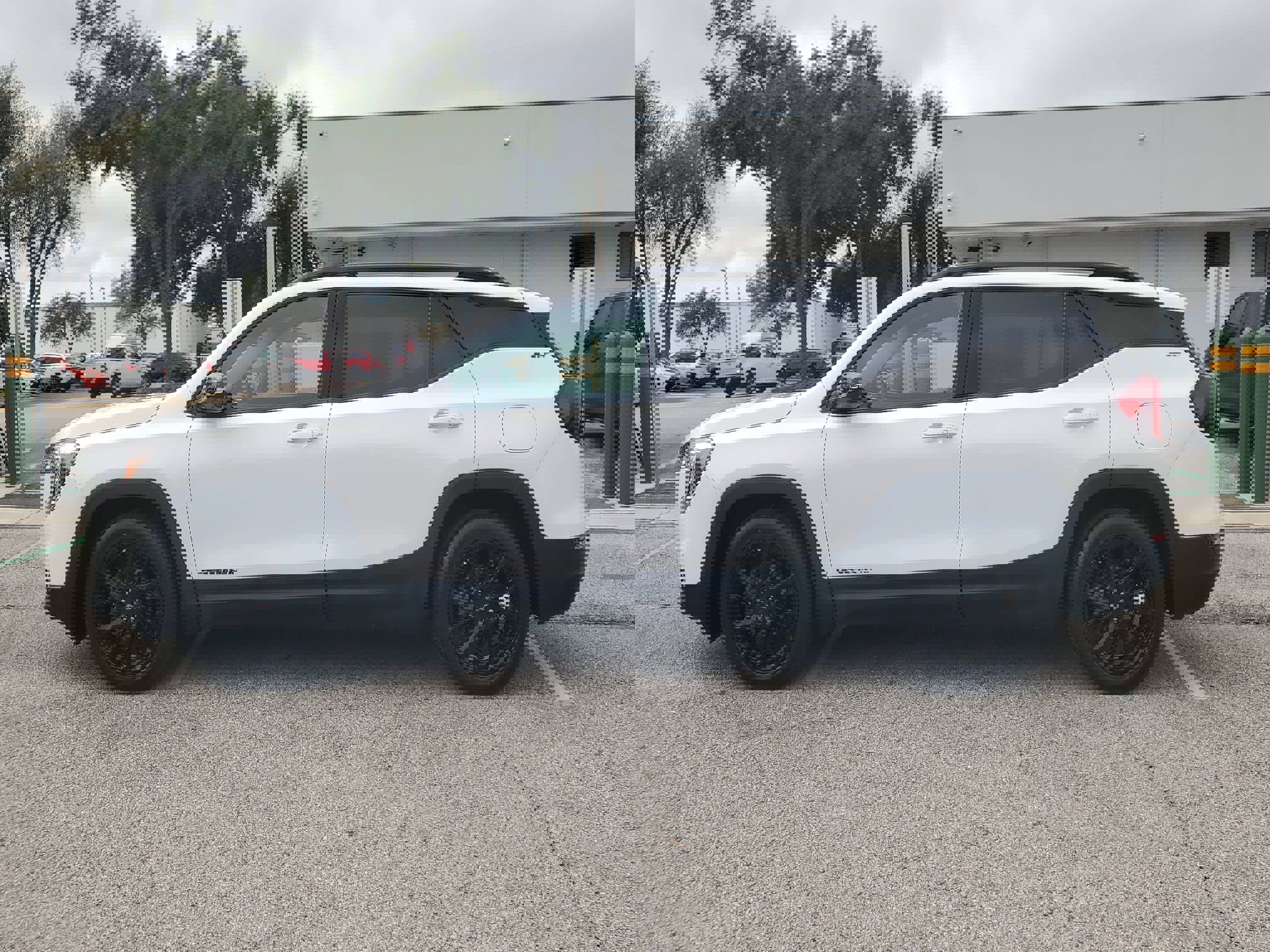 Used 2023 GMC Terrain SLT w/ Tech Package image 4