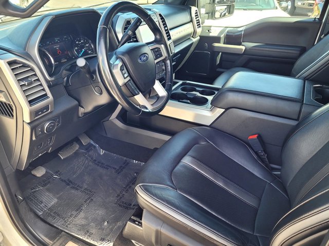 Certified 2020 Ford F250 Platinum w/ FX4 Off-Road Package AWD/4WD image 10