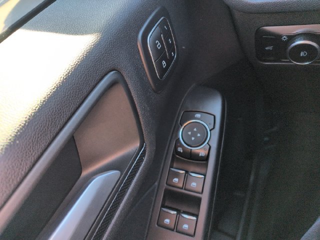 Certified 2023 Ford Escape ST-Line Select AWD/4WD image 29