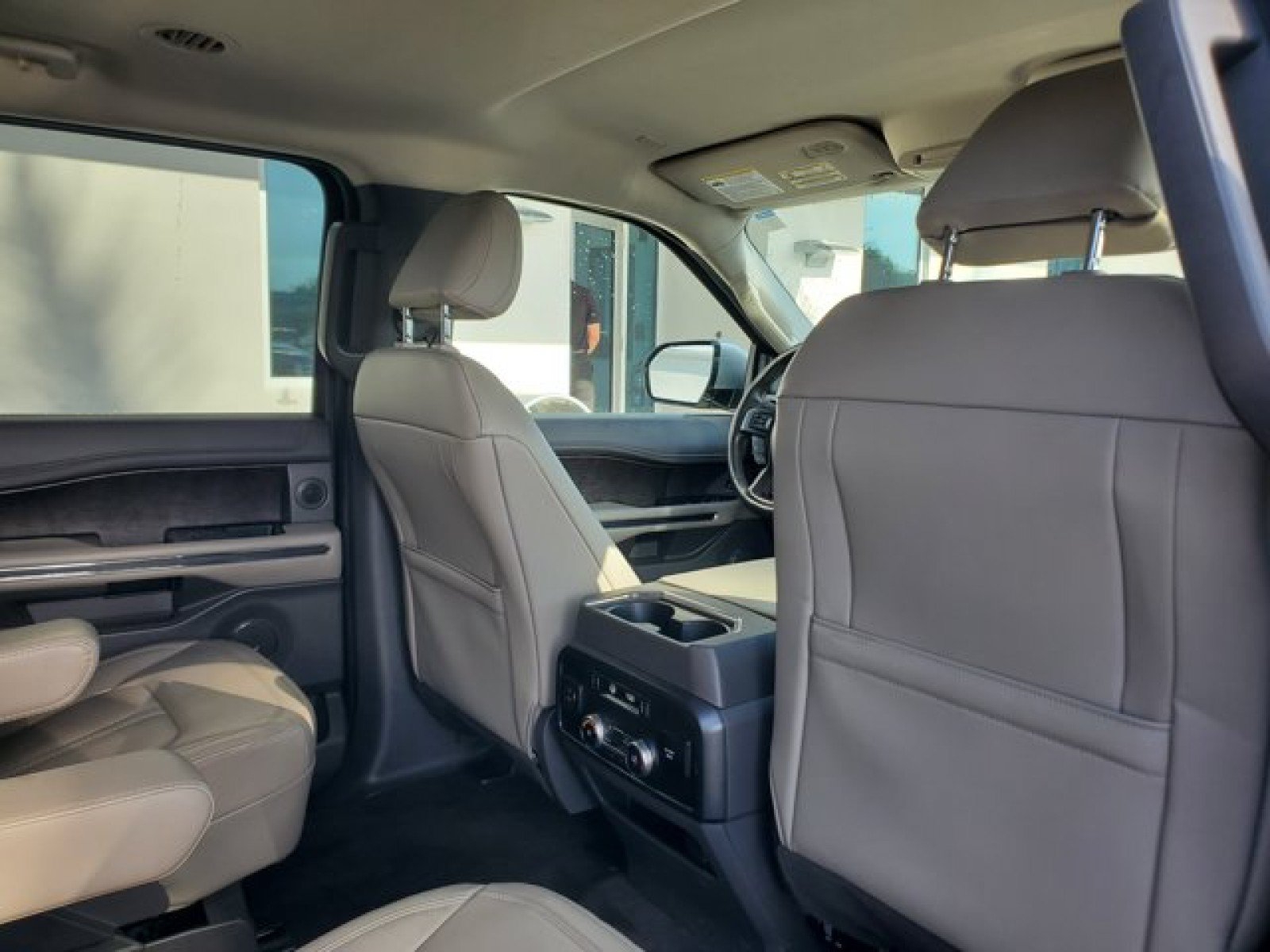 Certified 2021 Ford Expedition Max Limited RWD image 33