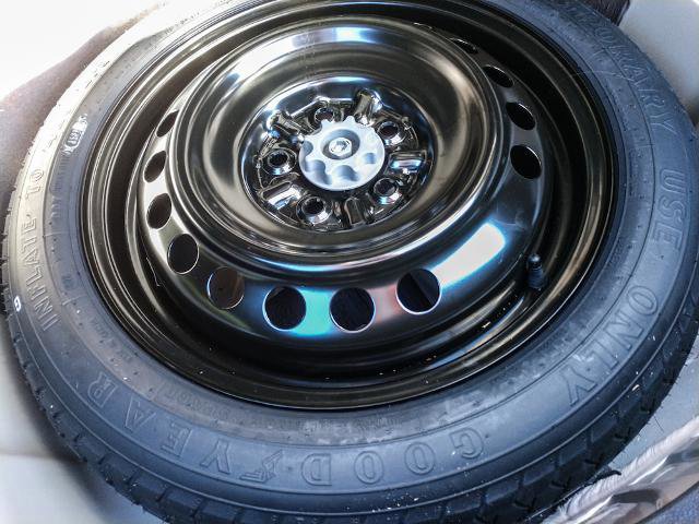 Used 2024 Toyota Camry LE image 9