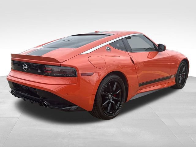 Used 2024 Nissan Z Performance w/ Heritage Edition image 5