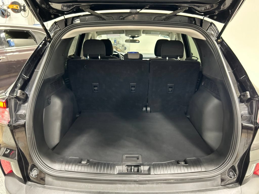 Certified 2021 Ford Escape SE w/ SE Sport Appearance Package FWD image 26