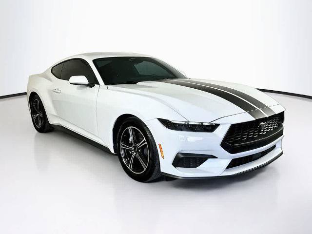 Certified 2025 Ford Mustang Coupe RWD image 22