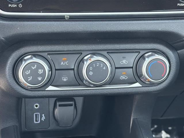 Used 2024 Nissan Versa S w/ Trunk Package FWD image 15